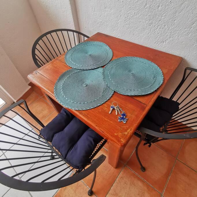 1 Bedroom Apt With Ac , Tv , Wi-Fi Near Dt And Beach Zihuatanejo Esterno foto