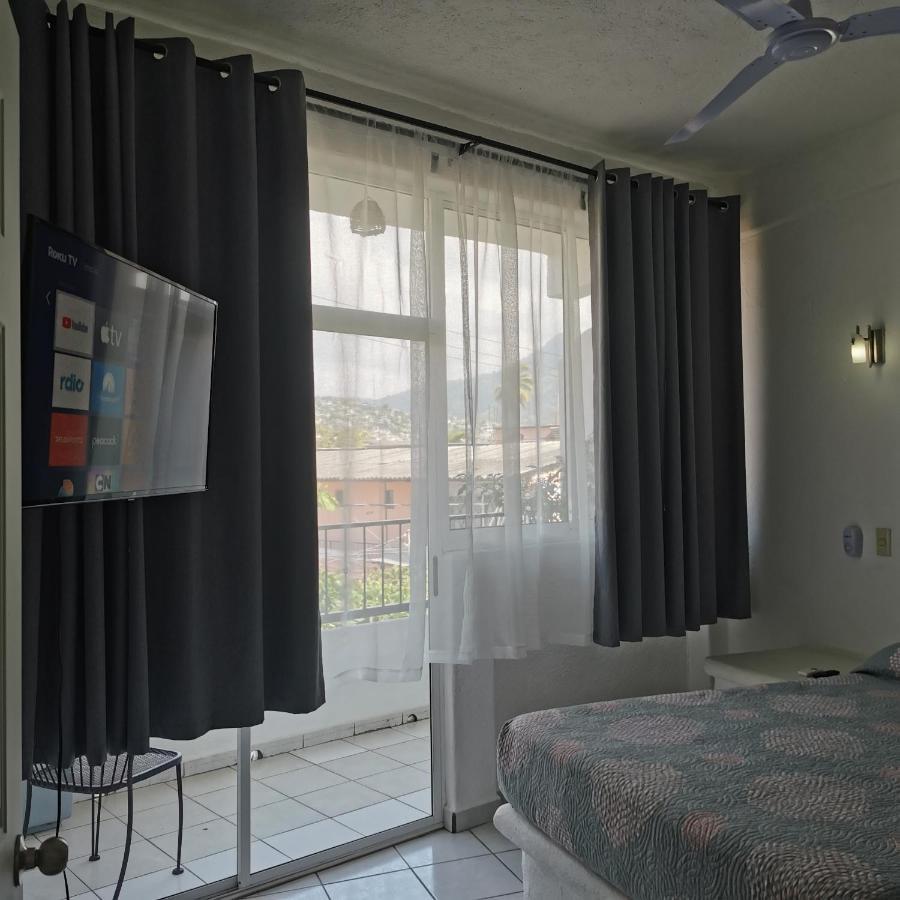 1 Bedroom Apt With Ac , Tv , Wi-Fi Near Dt And Beach Zihuatanejo Esterno foto